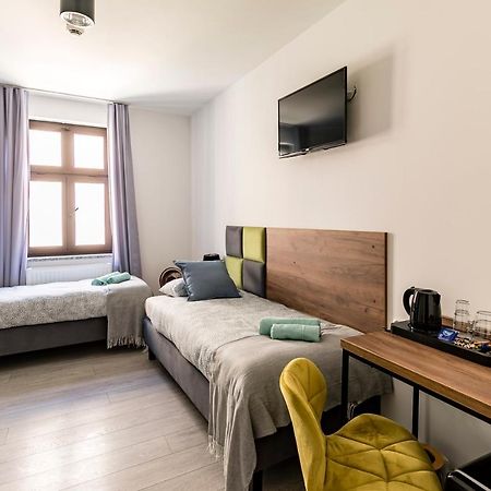 Aparthotel Cooltour à Poznań Extérieur photo