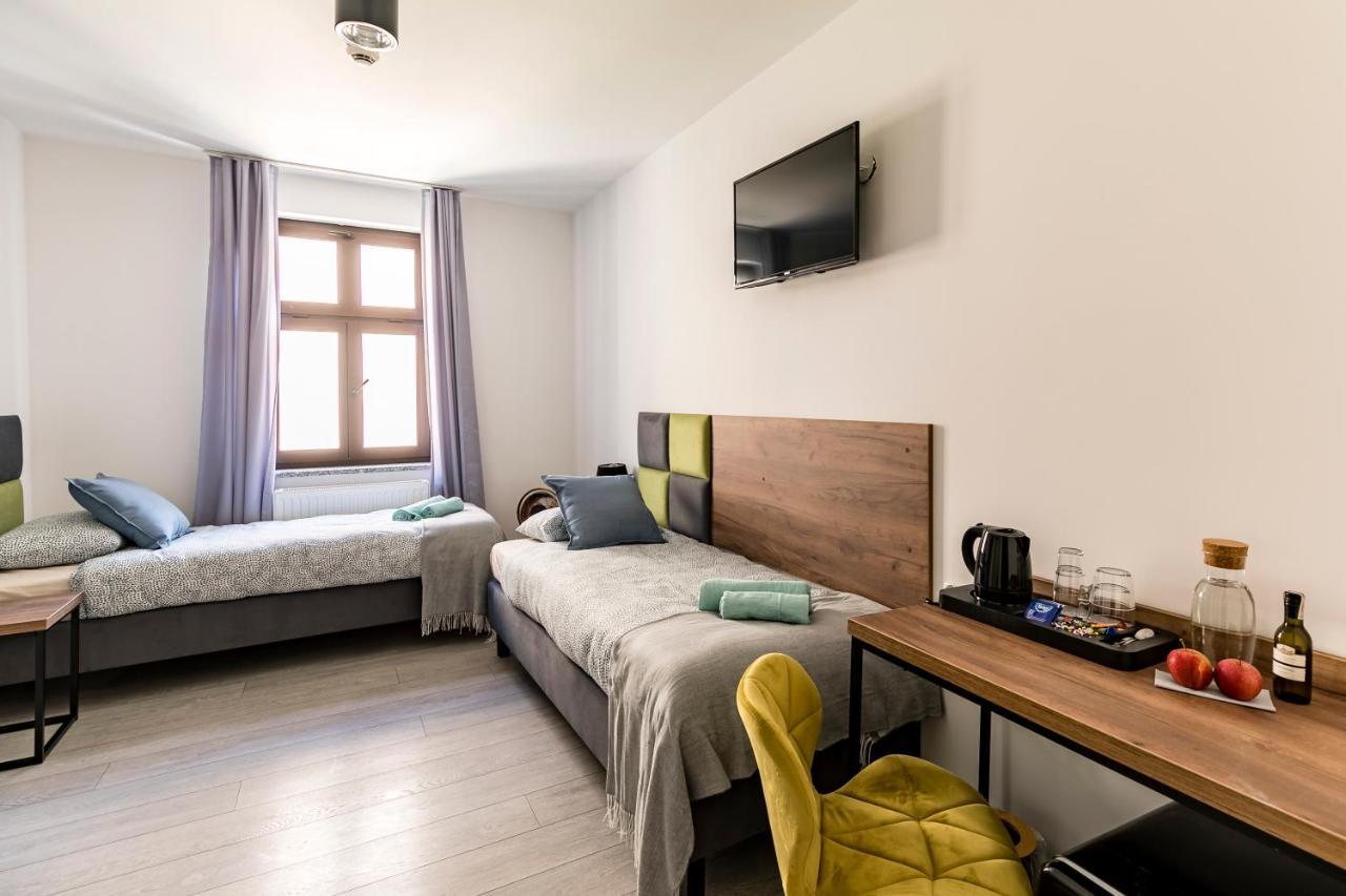 Aparthotel Cooltour à Poznań Extérieur photo