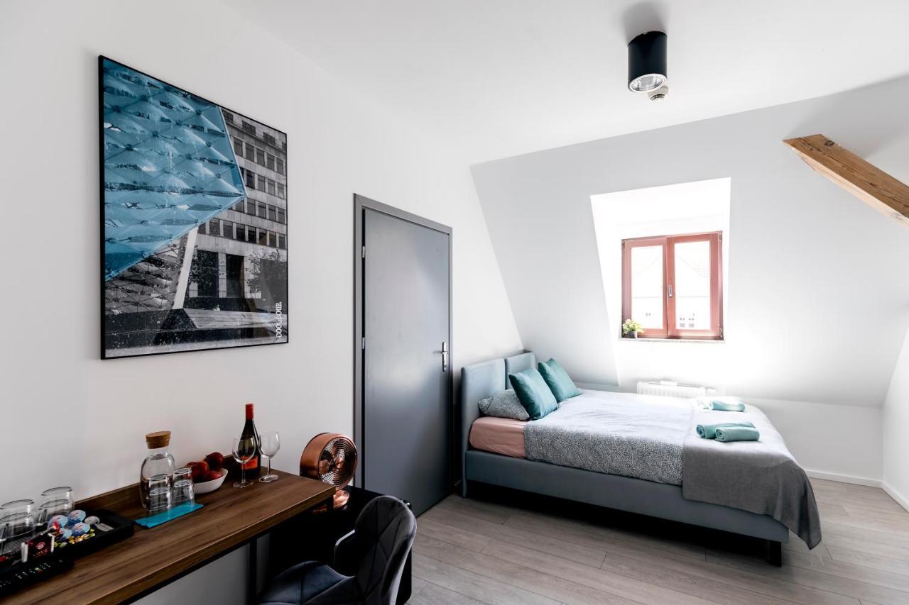 Aparthotel Cooltour à Poznań Extérieur photo
